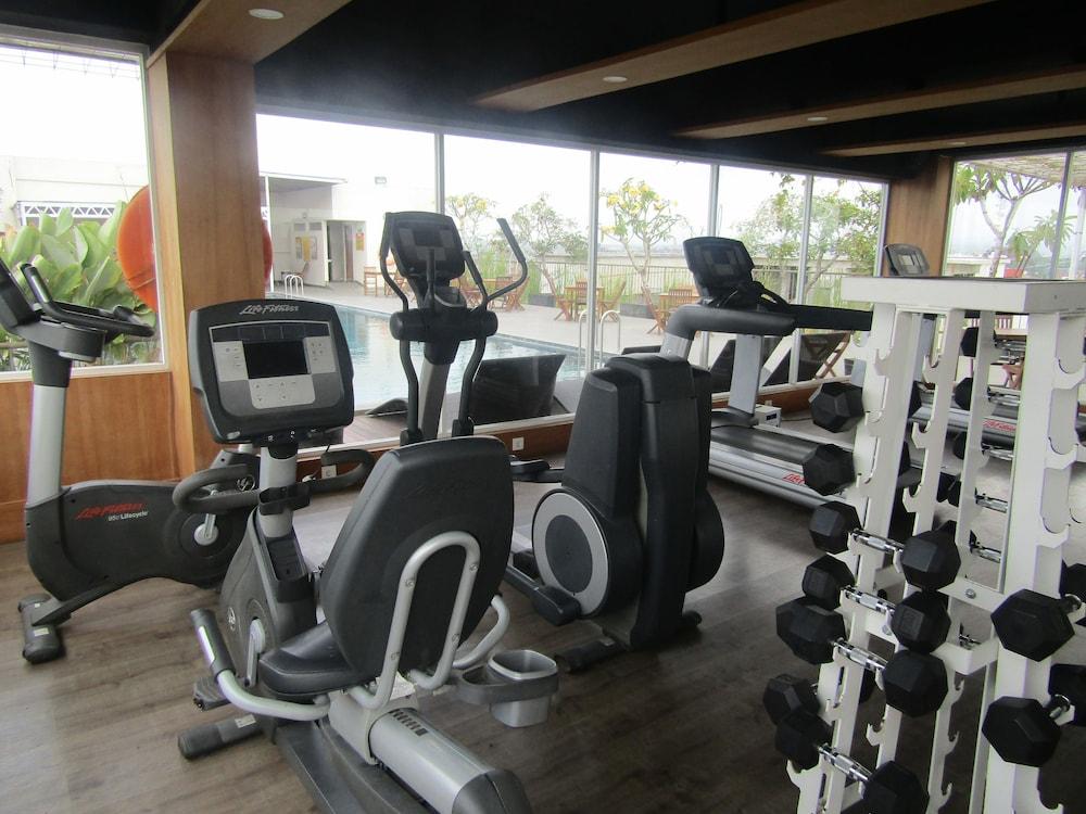 Student Park Hotel Maguwo Екстериор снимка