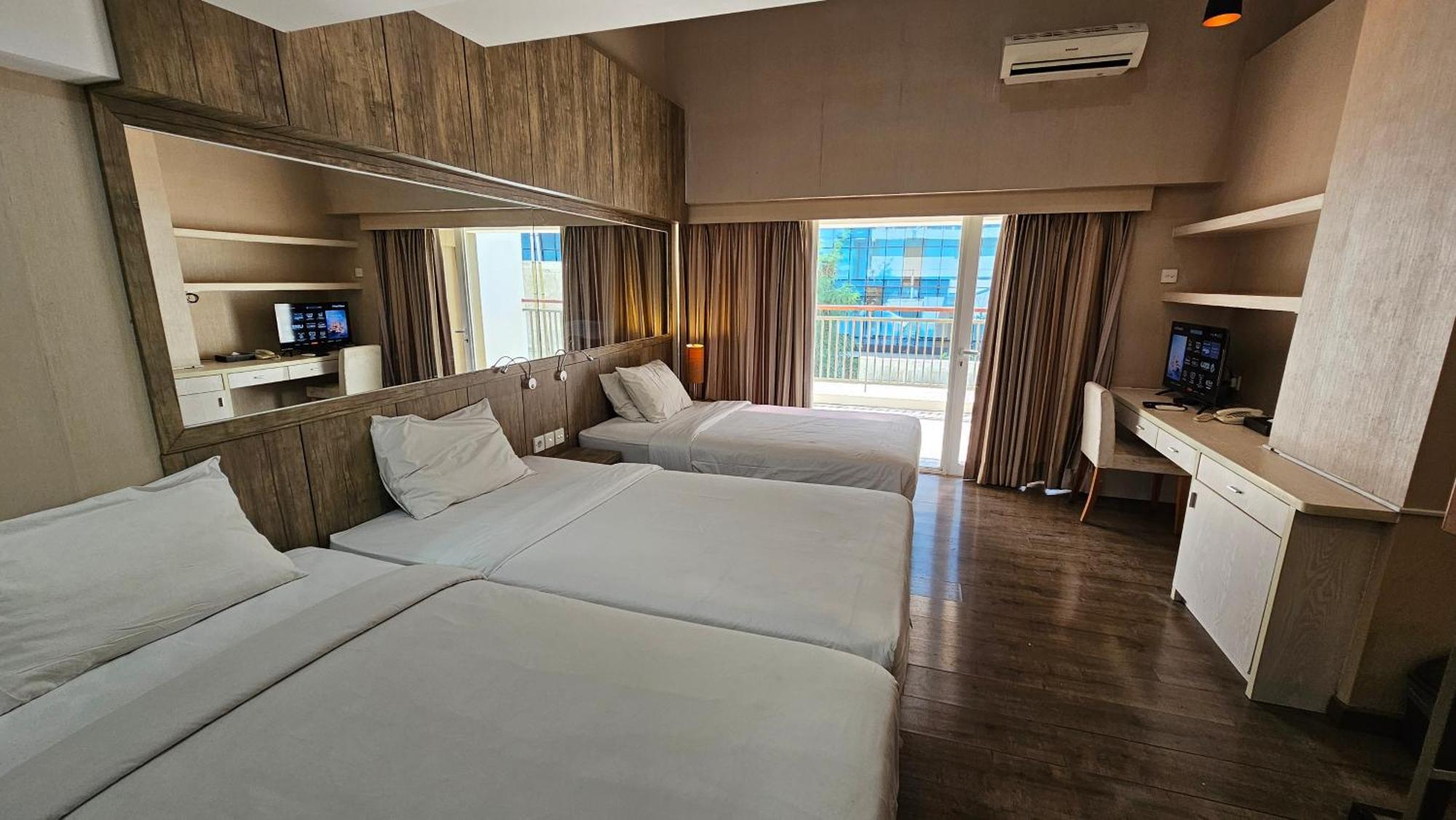 Student Park Hotel Maguwo Екстериор снимка