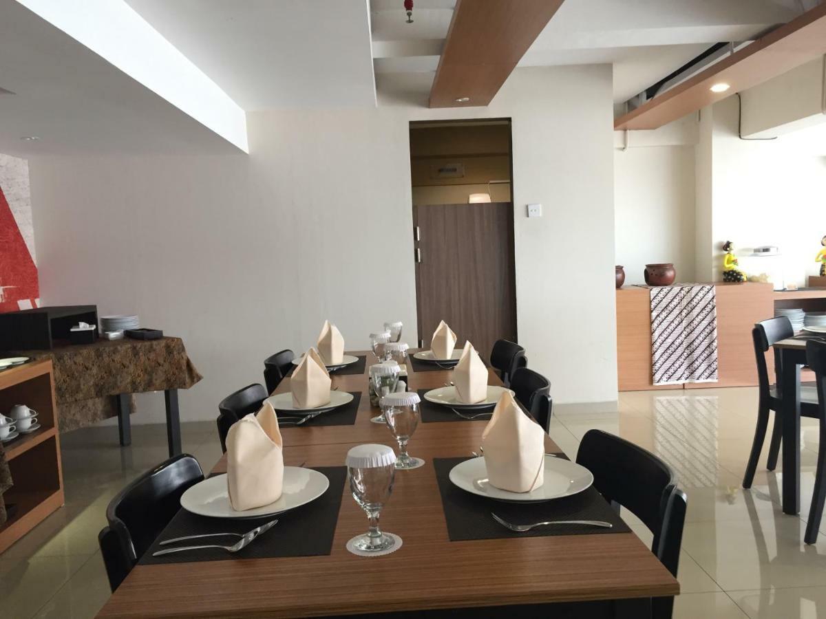 Student Park Hotel Maguwo Екстериор снимка