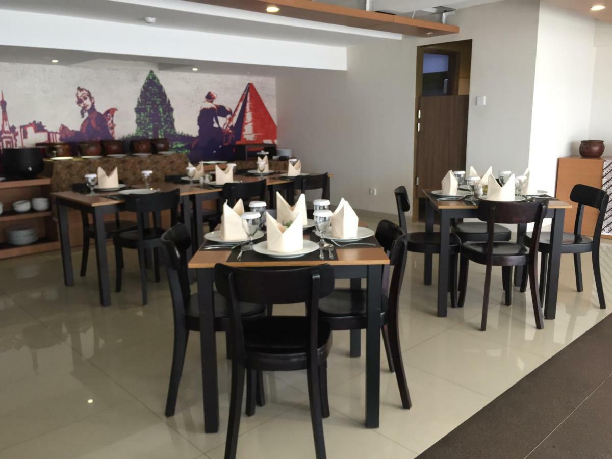 Student Park Hotel Maguwo Екстериор снимка